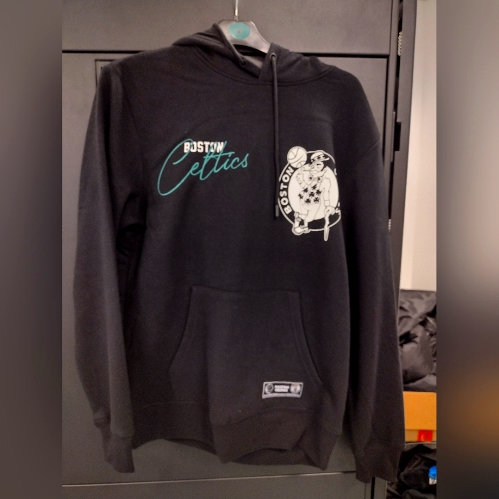 Mens Boston Celtics Hoodie